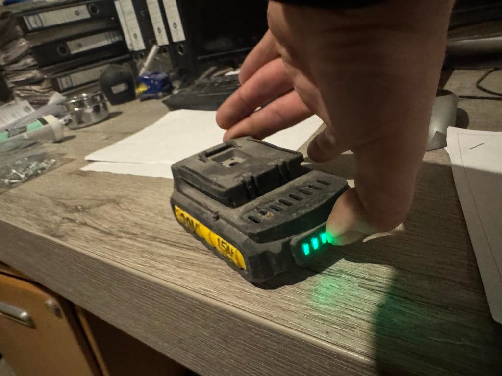 Power plus 20 v, Ophalen, Gebruikt