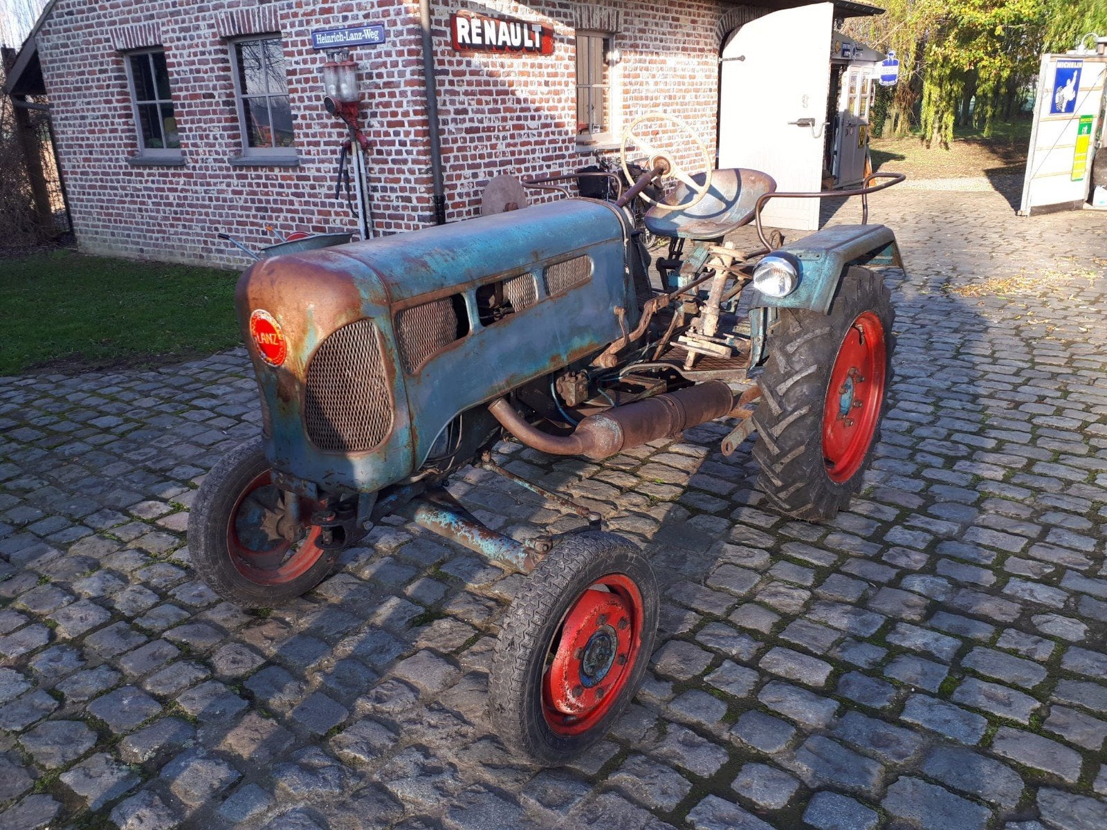 Lanz bulldog 1306, Zakelijke goederen, Ophalen