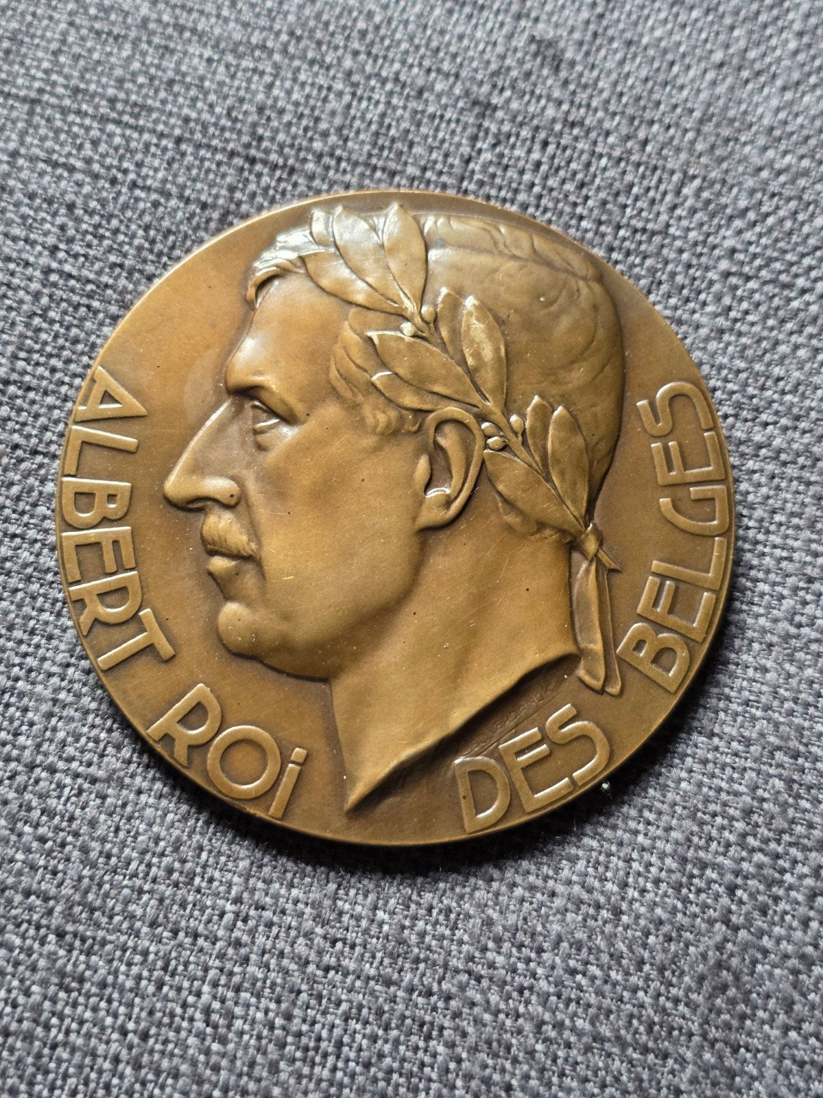 Médaille du roi Albert I (Geo Verbanck), Enlèvement ou Envoi