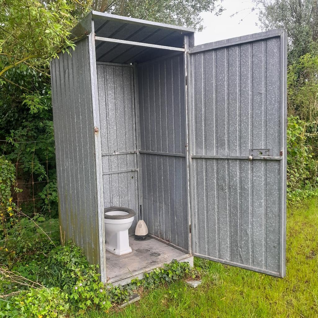 Werf toilet ., Doe-het-zelf en Bouw, Ophalen, Gebruikt