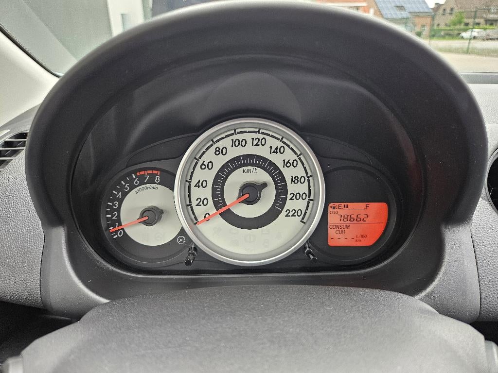Mazda 2 | 1er prop | clima | chauffage des sièges | garantie, Autos, Mazda, Achat, 63 kW, Entreprise, Boîte manuelle