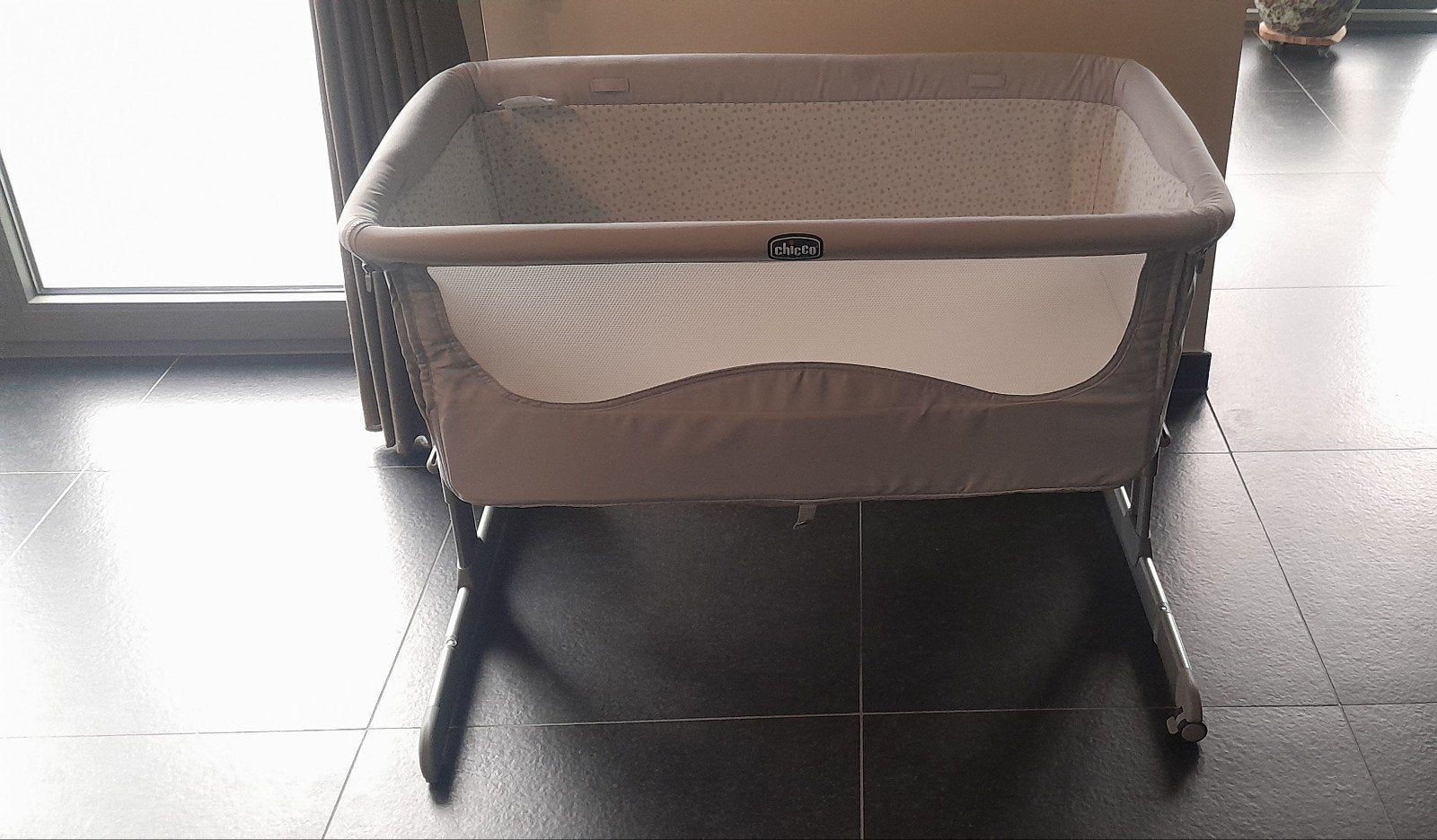 co-sleeper, Ophalen