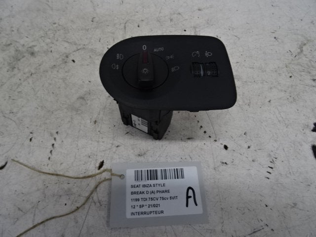 COMMUTATEUR Seat Ibiza IV (6J5) (6J1941531AR), Seat Deutschland GmbH, Service@seat.de, Utilisé, Seat