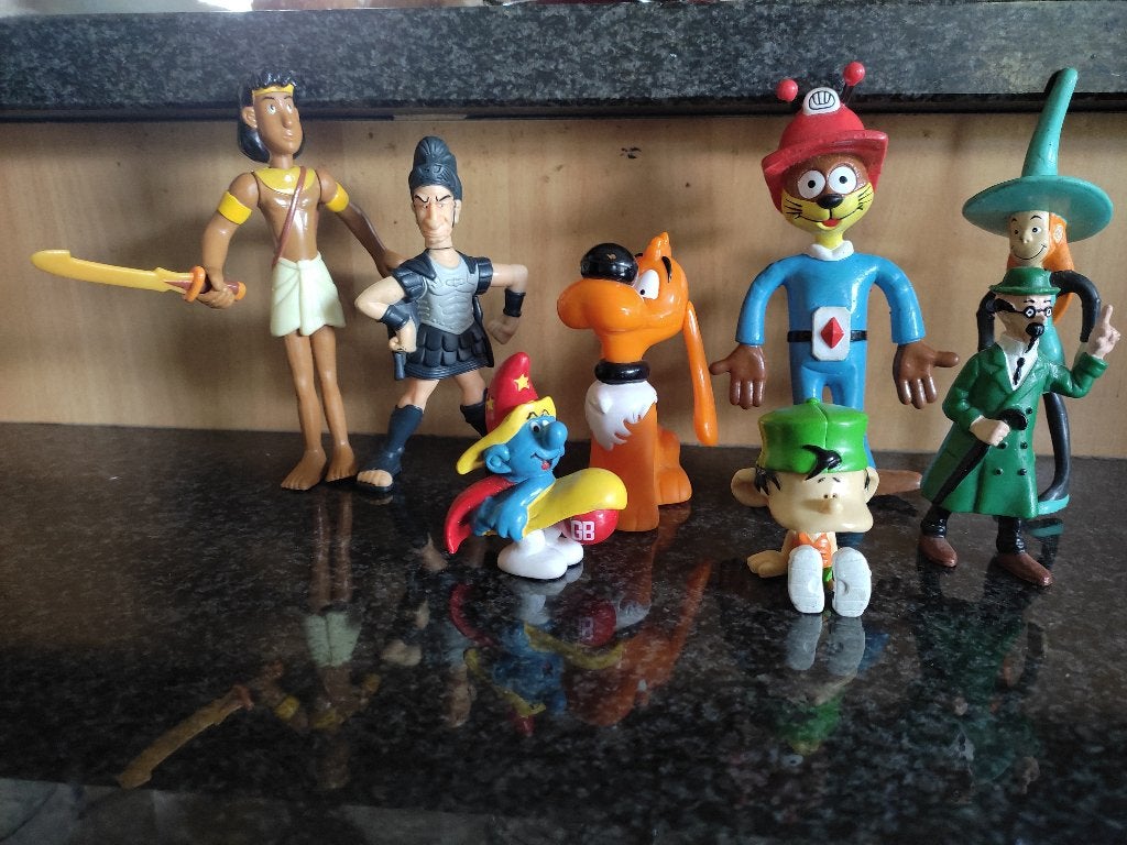 Lot de 8 figurines diverses (vente en lot ou à la pièce)., Envoi, Autres personnages, Comme neuf, Statue ou Figurine