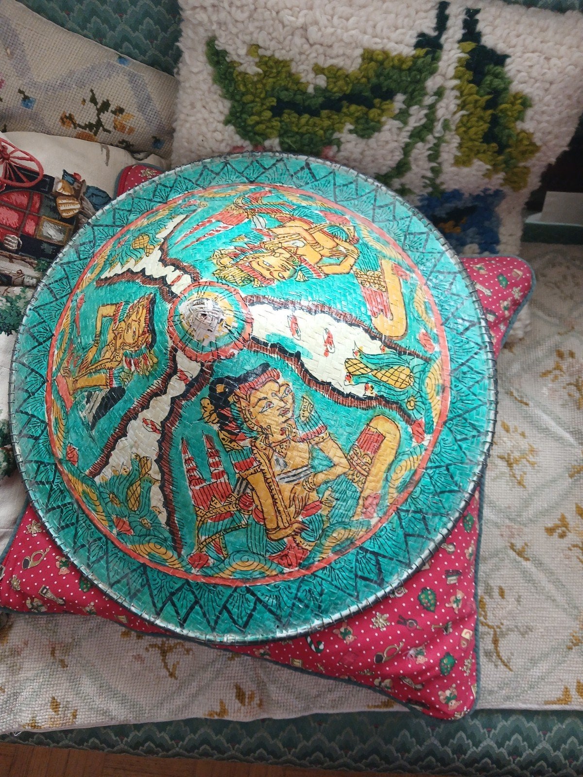 Beau chapeau asiatique colore vernis, Antiquités & Art, Enlèvement