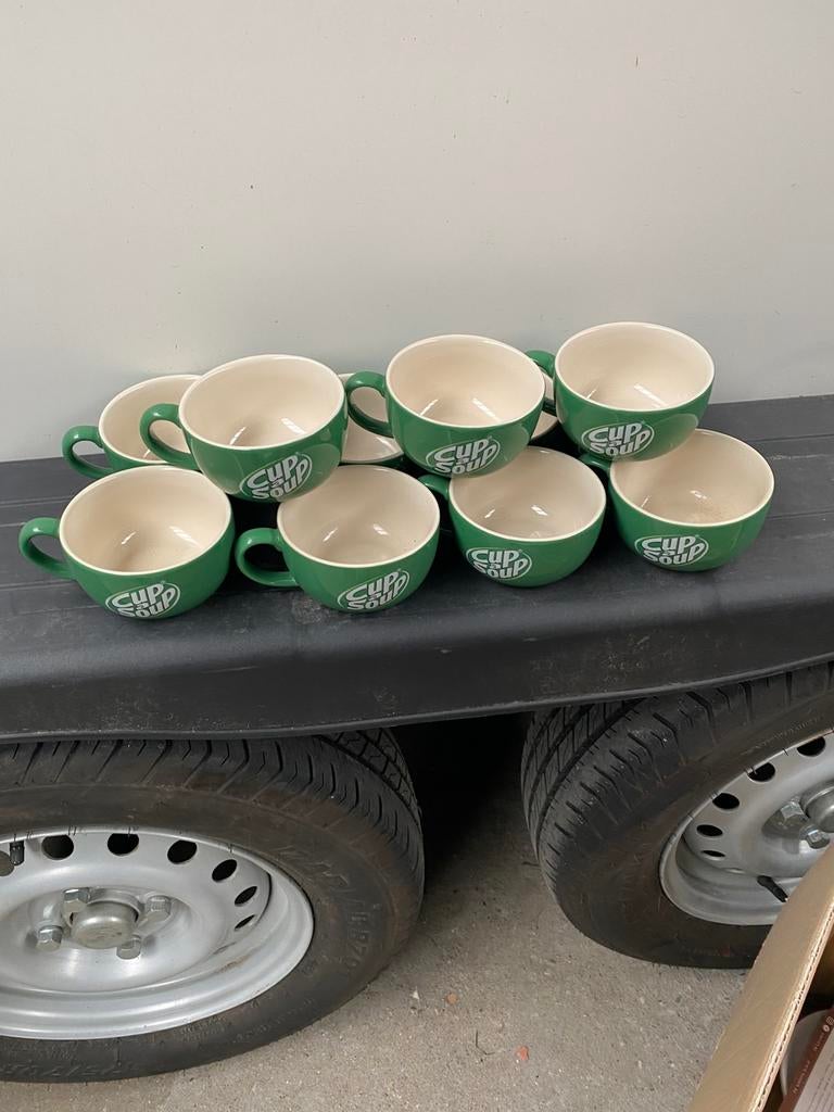 Cup a soup mokken, Enlèvement