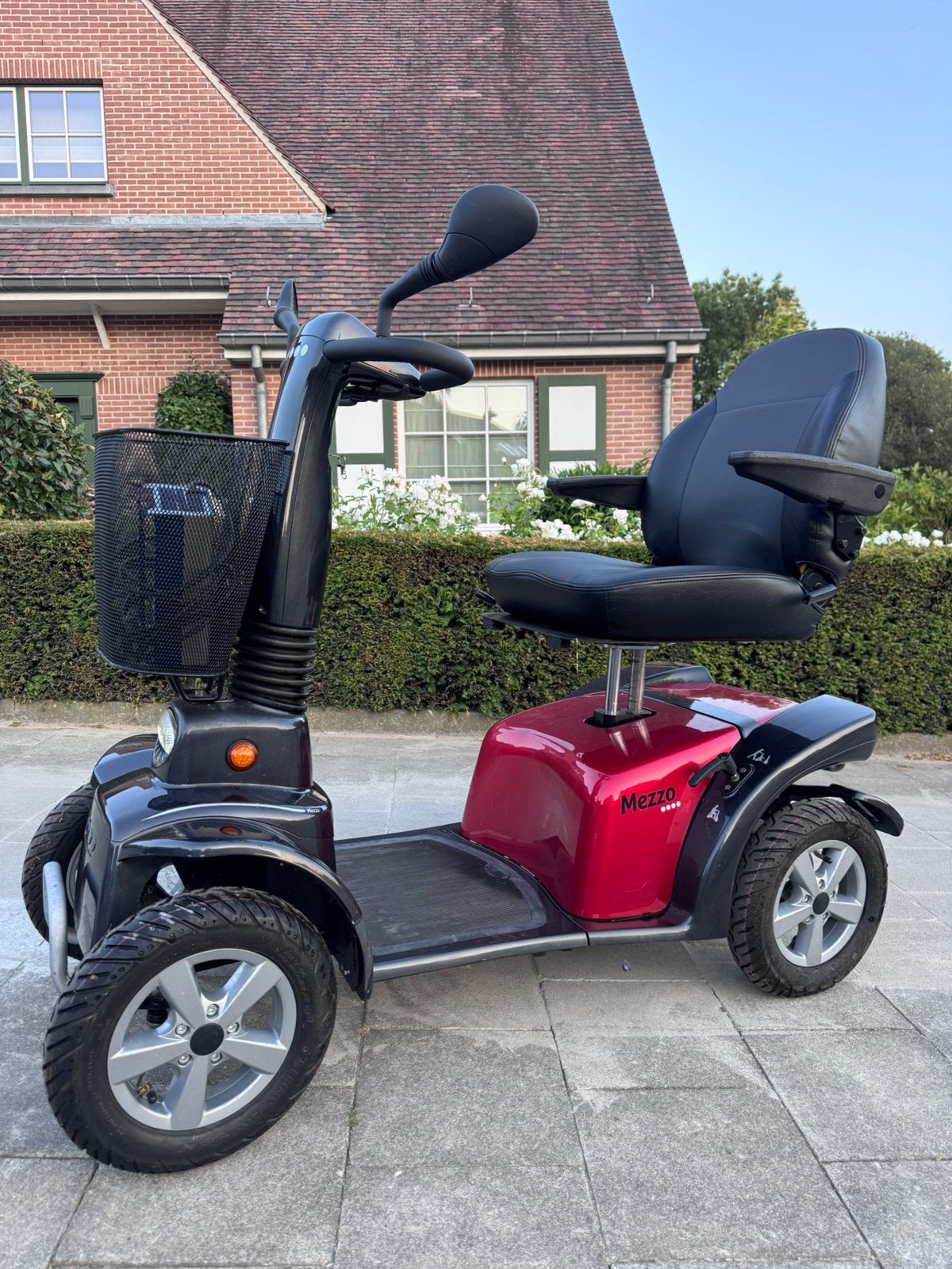 Scootmobiel L&M Mezzo ( 0 ) Voiturette électrique état neuf, Divers, Chaises roulantes, Enlèvement ou Envoi, Pliant, Neuf, Fauteuil roulant électrique
