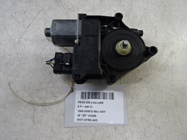 MOTOR RAAMMECHANIEK RECHTS VOOR 208 I (CA / CC / CK / CL), Gebruikt, Voor, Peugeot