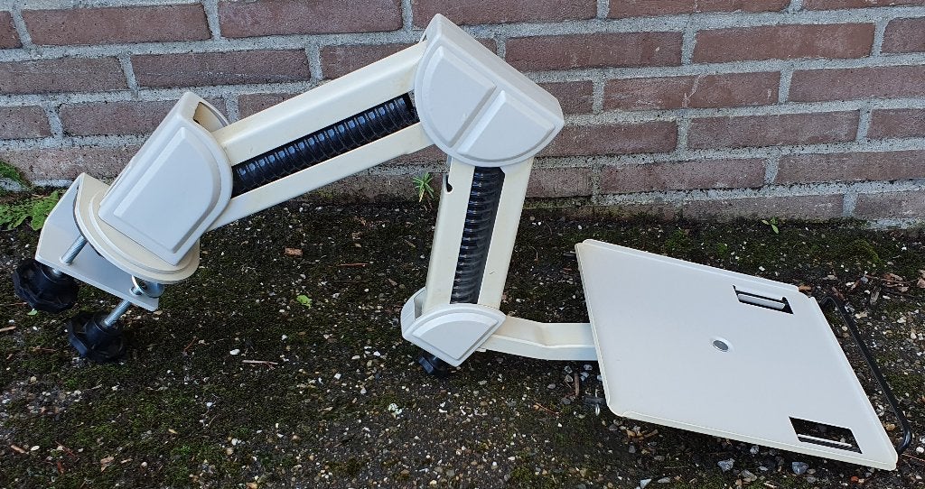 Bras et plateau articulés pour moniteur ou téléphone - Métal, Enlèvement, Utilisé