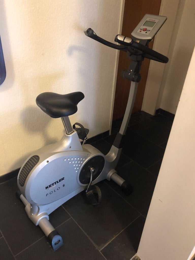 Spinningfiets, Sport en Fitness, Ophalen, Kunststof, Gebruikt, Spinningfiets