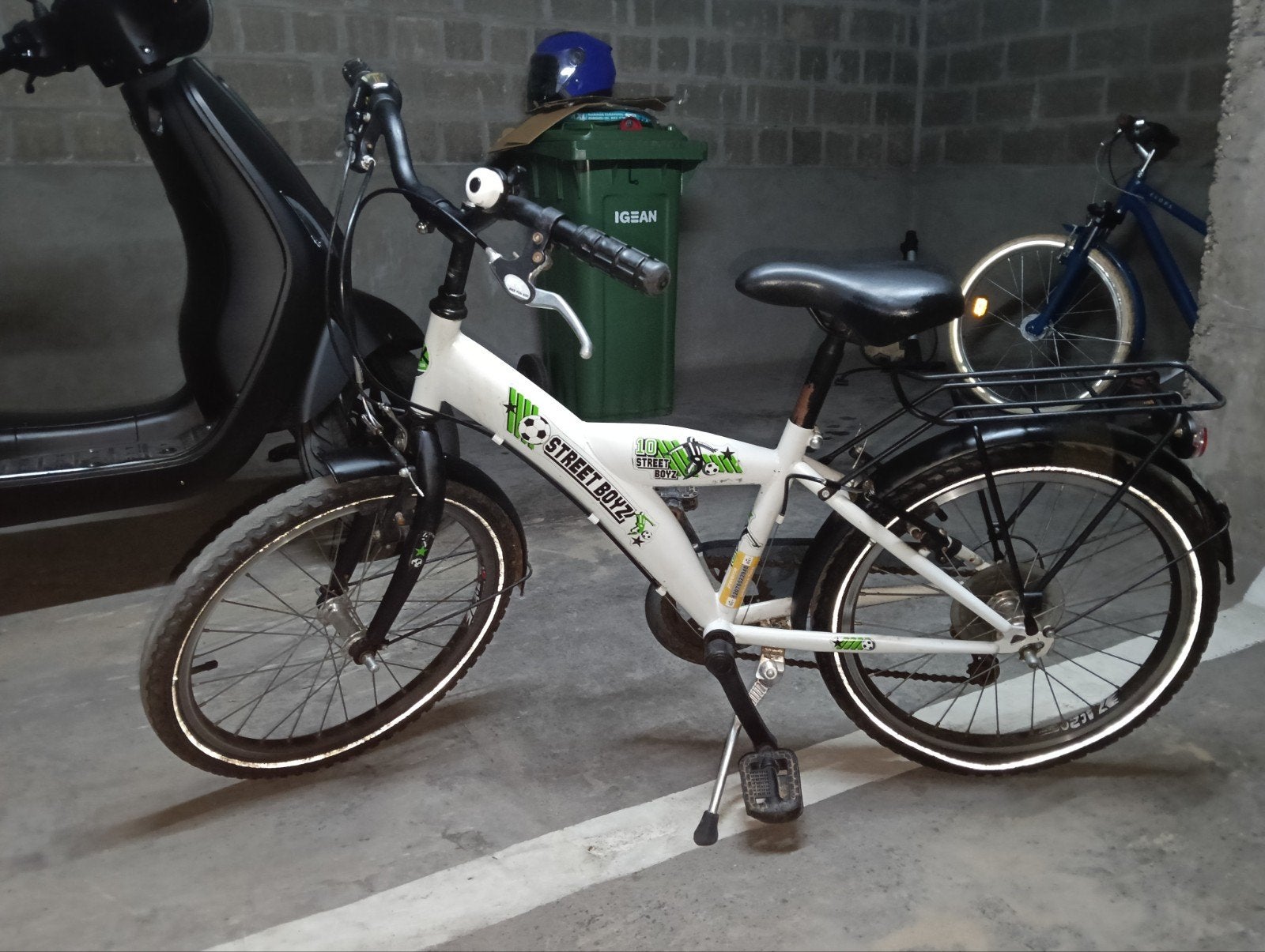 Ik verkoop twee fietsen. De blauwe is voor meisjes van 9 tot, Fietsen en Brommers, Fietsen | Jongens, Ophalen, Gebruikt, Schijfrem