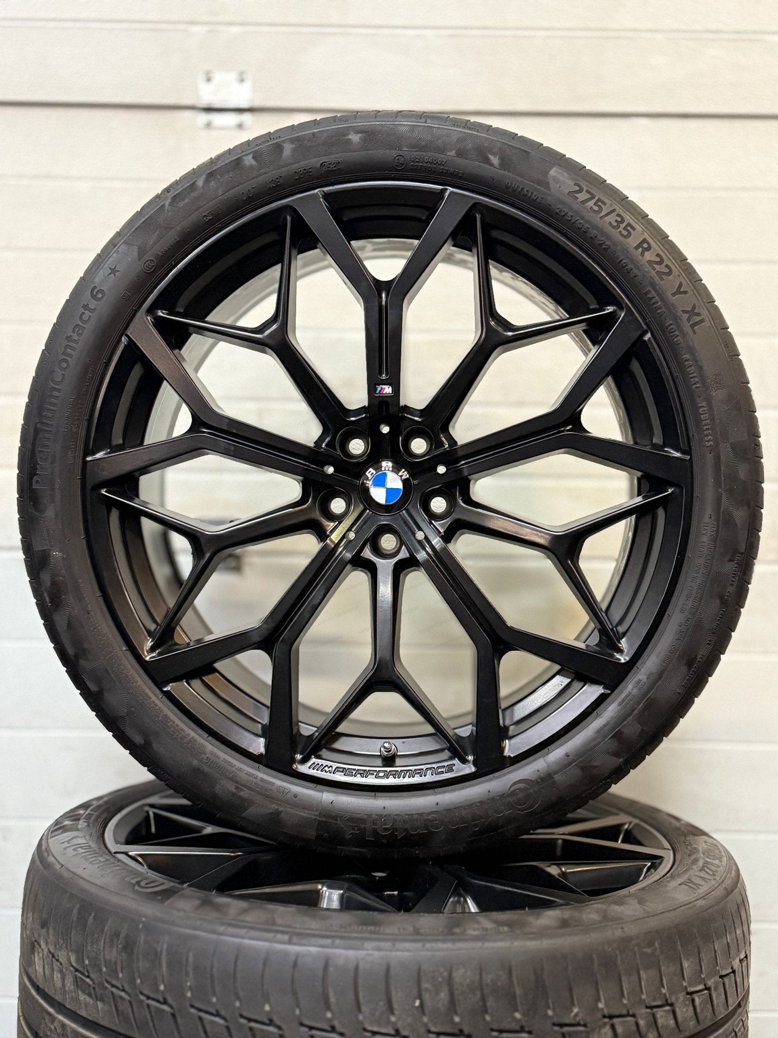 UNIEKE DEMO SET 22’’ BMW X5 X6 G05 G06 VELGEN ZOMERBANDEN 78, Auto-onderdelen, Gebruikt, -, 275 mm, -