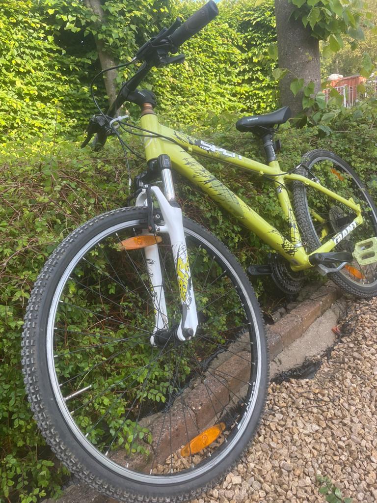 Giant Split 2 Mountainbike – 26” –nieuwe banden- nieuw zadel, Fietsen en Brommers, Fietsen | Heren | Sportfietsen en Toerfietsen