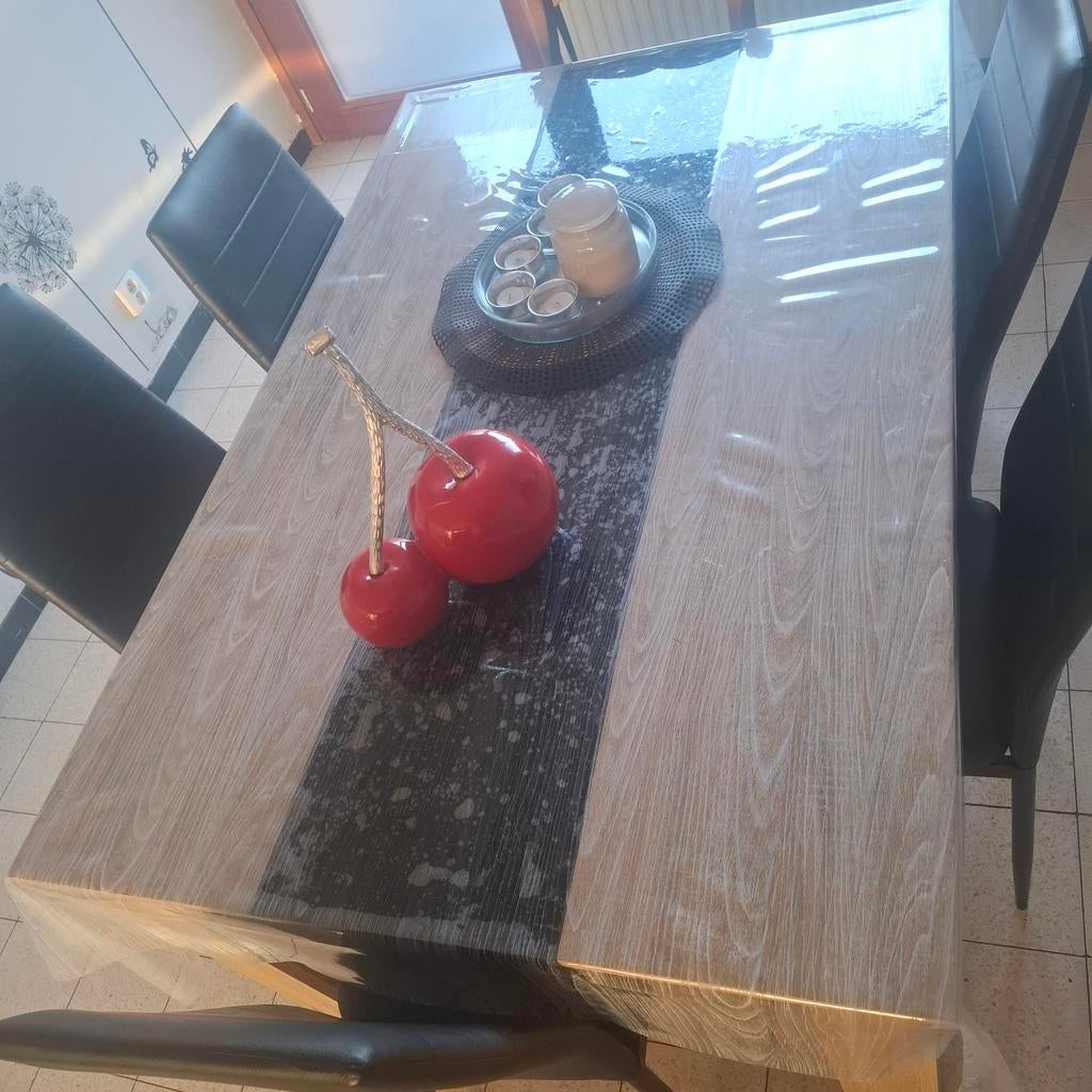 Table rectangulaire comme neuf avec 5 chaises, Enlèvement
