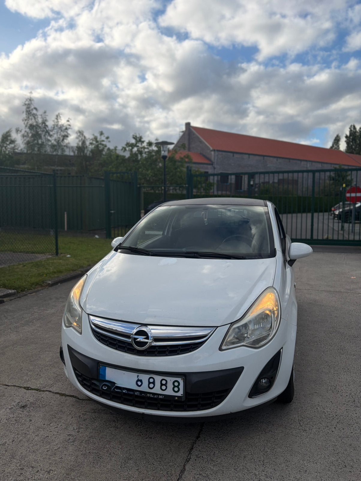 Opel Corsa D - 2011- 110 dkm - 1.2 i - option complète, Autos, Opel, Euro 5, Achat, Boîte manuelle, Particulier