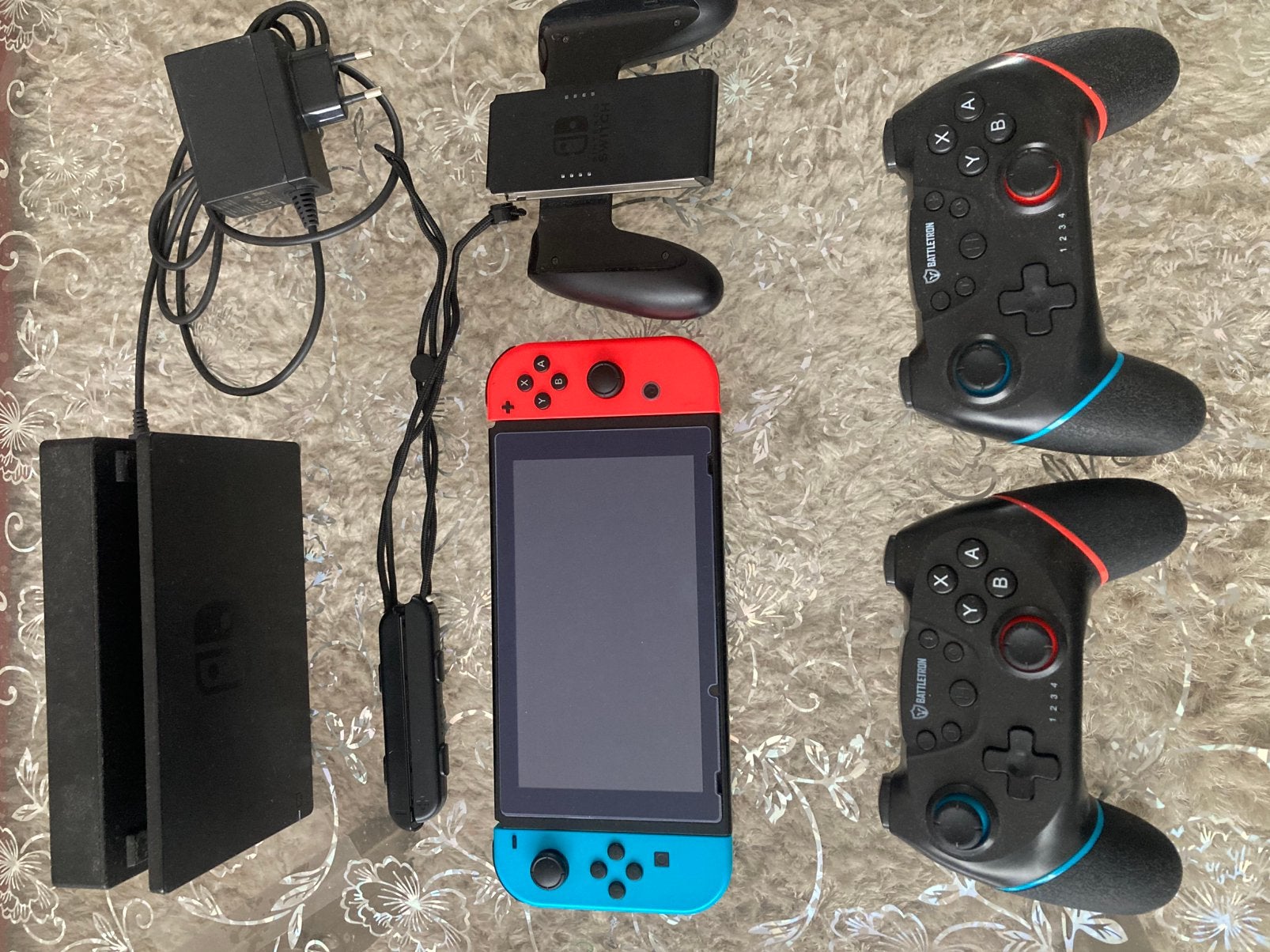 Nintendo switch avec de nombreux jeux, Ophalen of Verzenden, Nieuw, Met 2 controllers, Switch Original