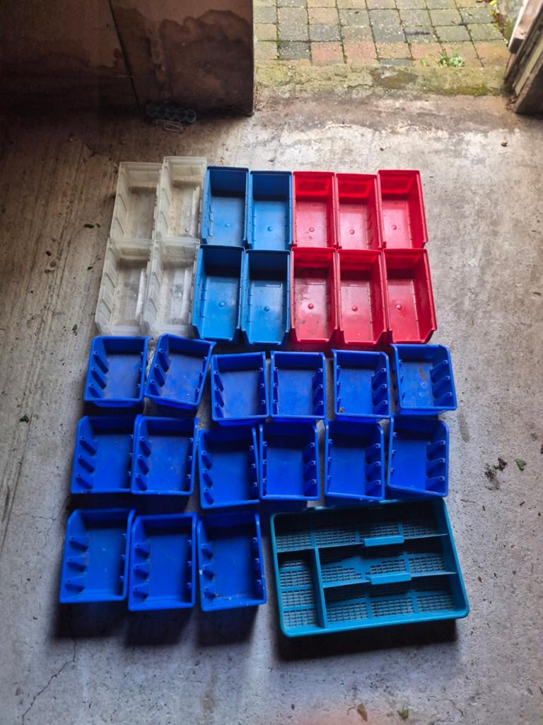 Plastiek opbergbakjes 30st, Ophalen