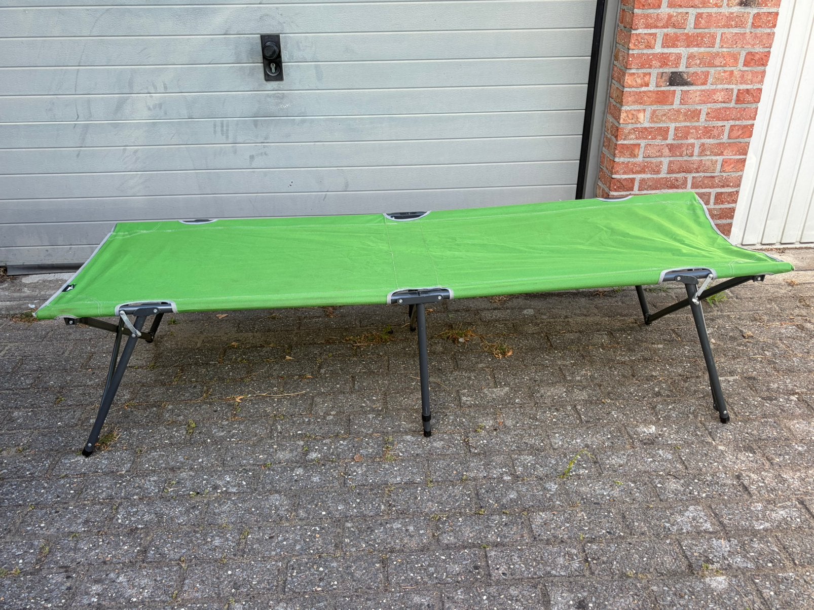Veldbed - 190 x 65 x 45, Caravans en Kamperen, Ophalen, Gebruikt, Overige