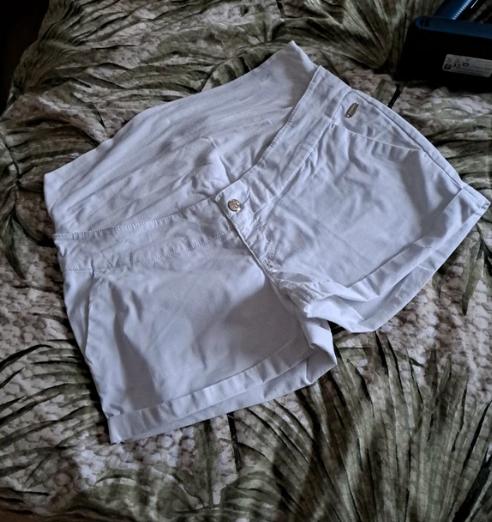 JoliRonde witte short Medium, Kleding | Dames, Zwangerschapskleding, Maat 38/40 (M), Wit, Ophalen of Verzenden, Zo goed als nieuw