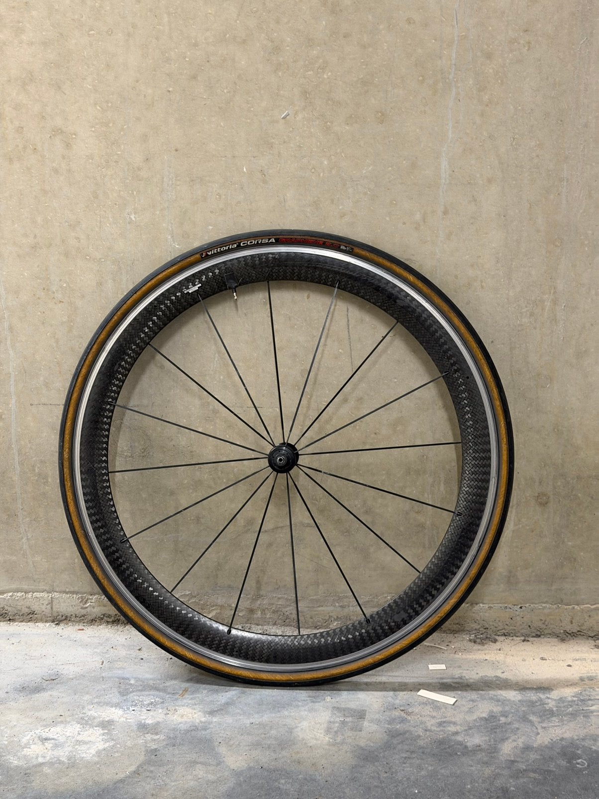 Roue avant en carbone, Vélos & Vélomoteurs, Vélos Pièces, Enlèvement, Comme neuf, Carbone
