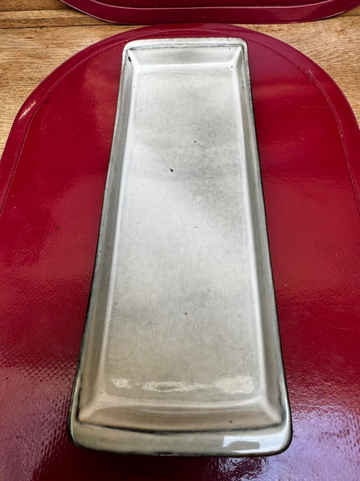 Plat en poterie, Enlèvement
