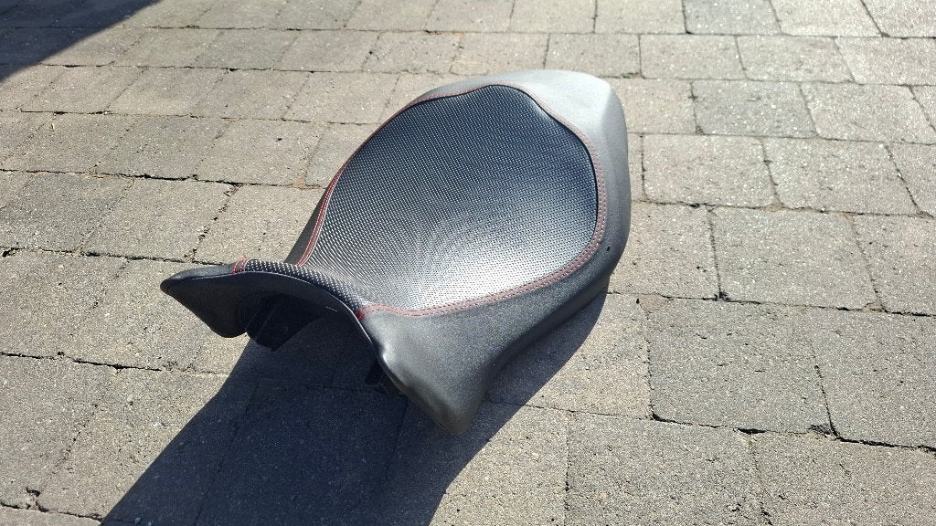 Ducati Monster 821 / 1200 verlaagd zadel - ZGAN, Motoren, Ophalen of Verzenden, Gebruikt