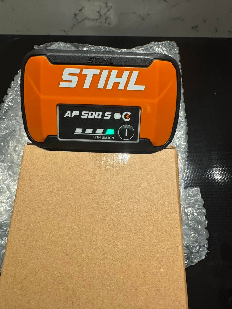 Nieuwe STIHL AP 500 S accu, Tuin en Terras, Hand-tuingereedschap, Ophalen of Verzenden, Nieuw