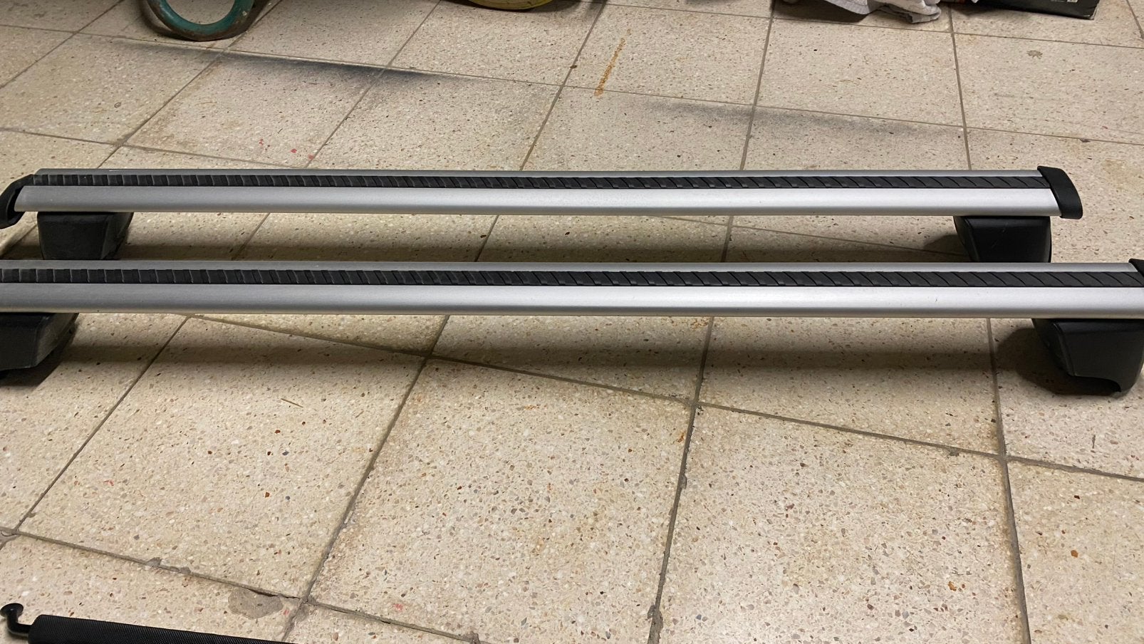 Barres de toit ausi Q5 + filet, Enlèvement, Neuf