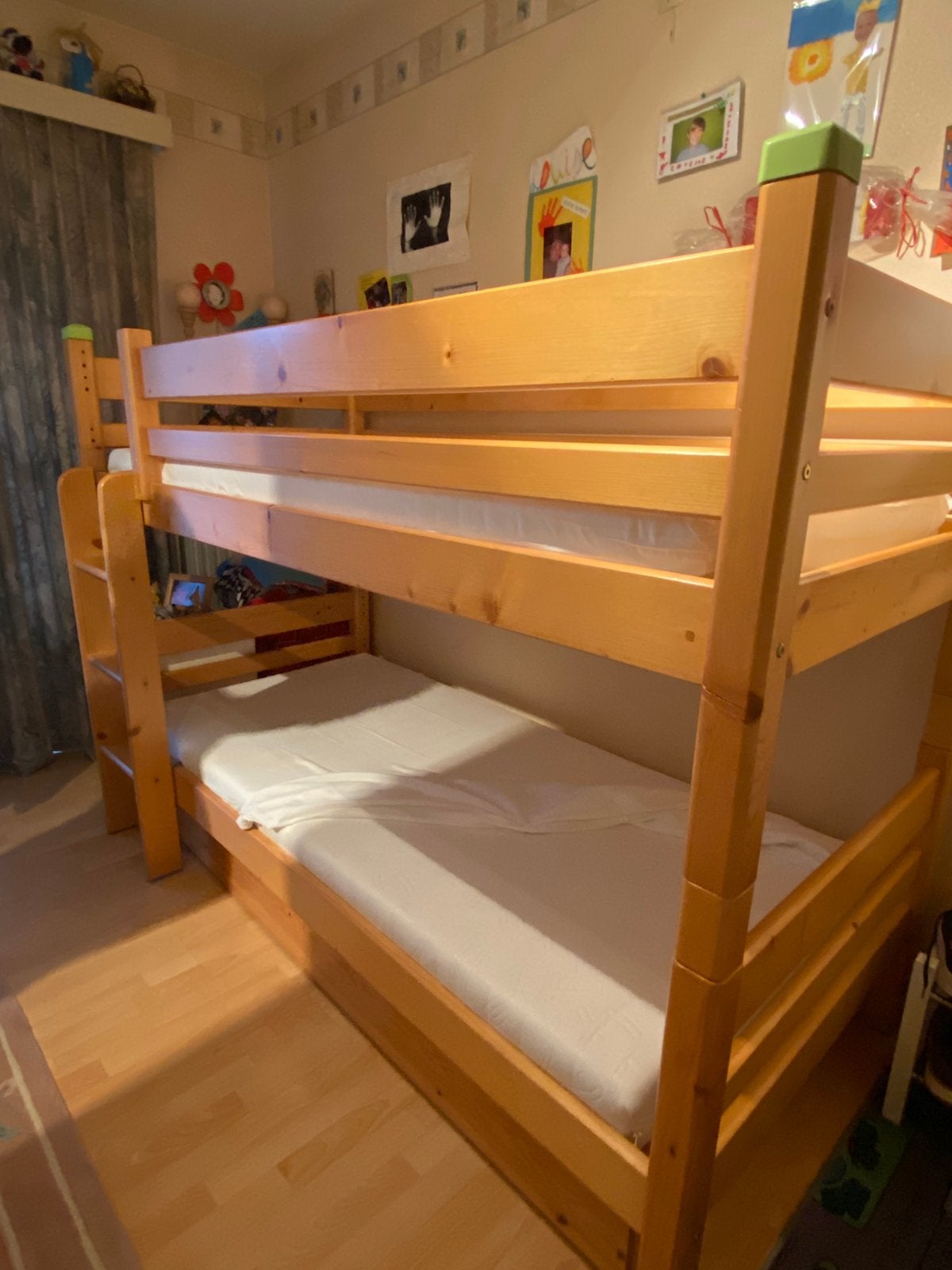 Stapelbed met schuif! 3 slaapplekken !, Ophalen, Stapelbed