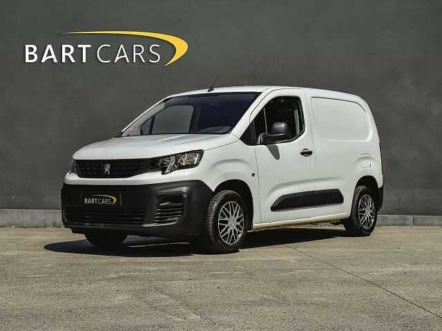 Peugeot Partner 1.5 BlueHDi L1 STD Light Premium EURO 6, Auto's, Bestelwagens en Lichte vracht, Euro 6, Wit, 100 pk, Bedrijf