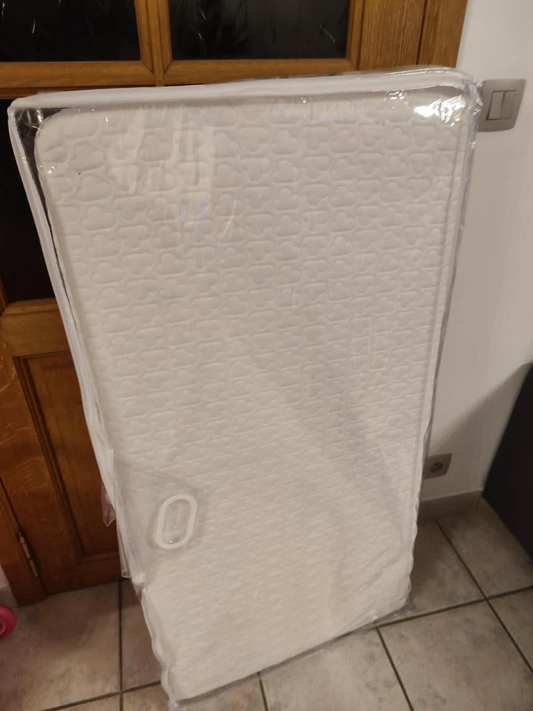 Matelas bébé
