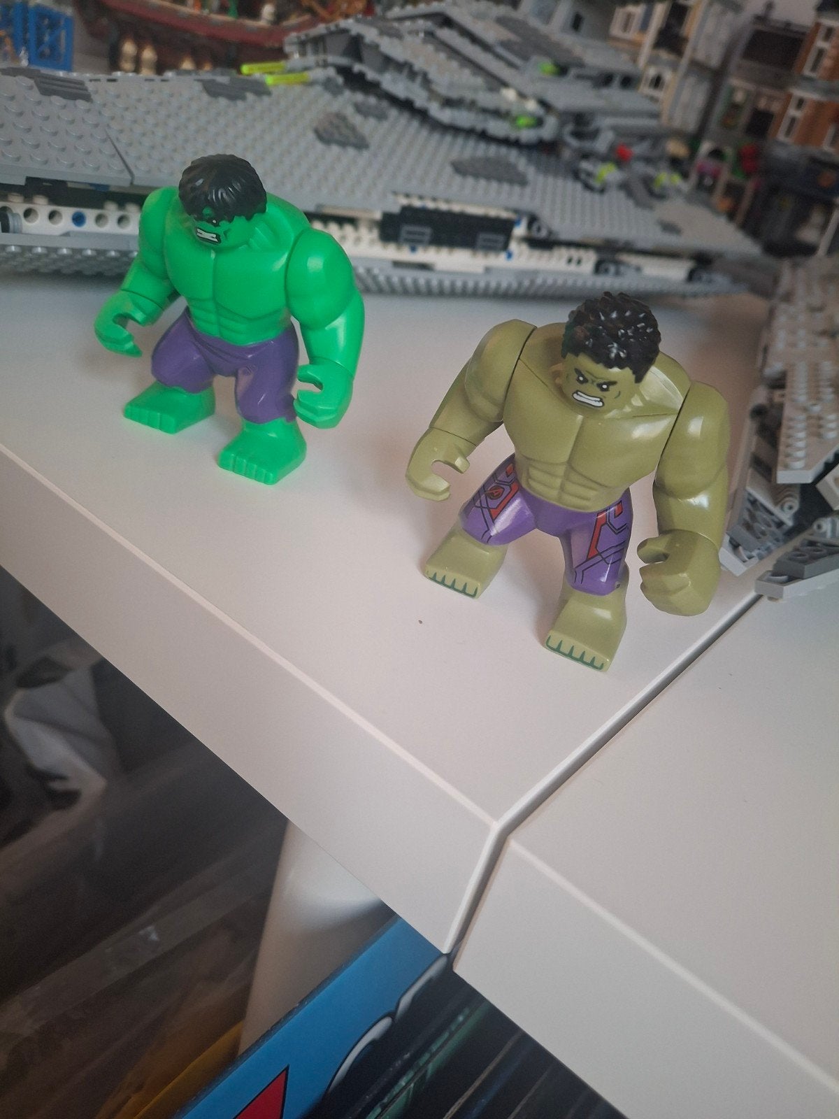 Hulk lego, Ophalen