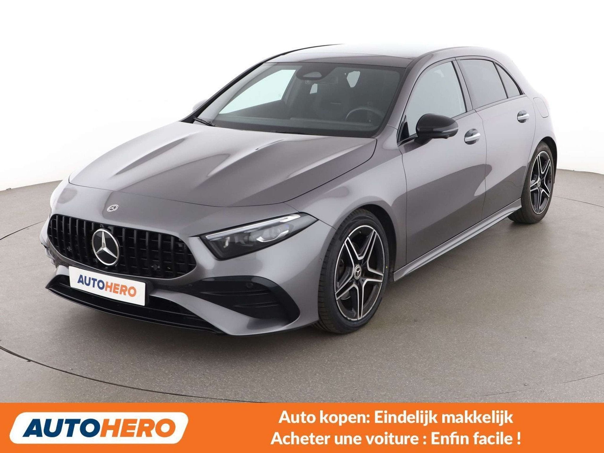 Mercedes-Benz A-Klasse 180 A 180 Mild-Hybrid AMG Line, Autos, Achat, Détection des panneaux routiers, Noir, 5 portes