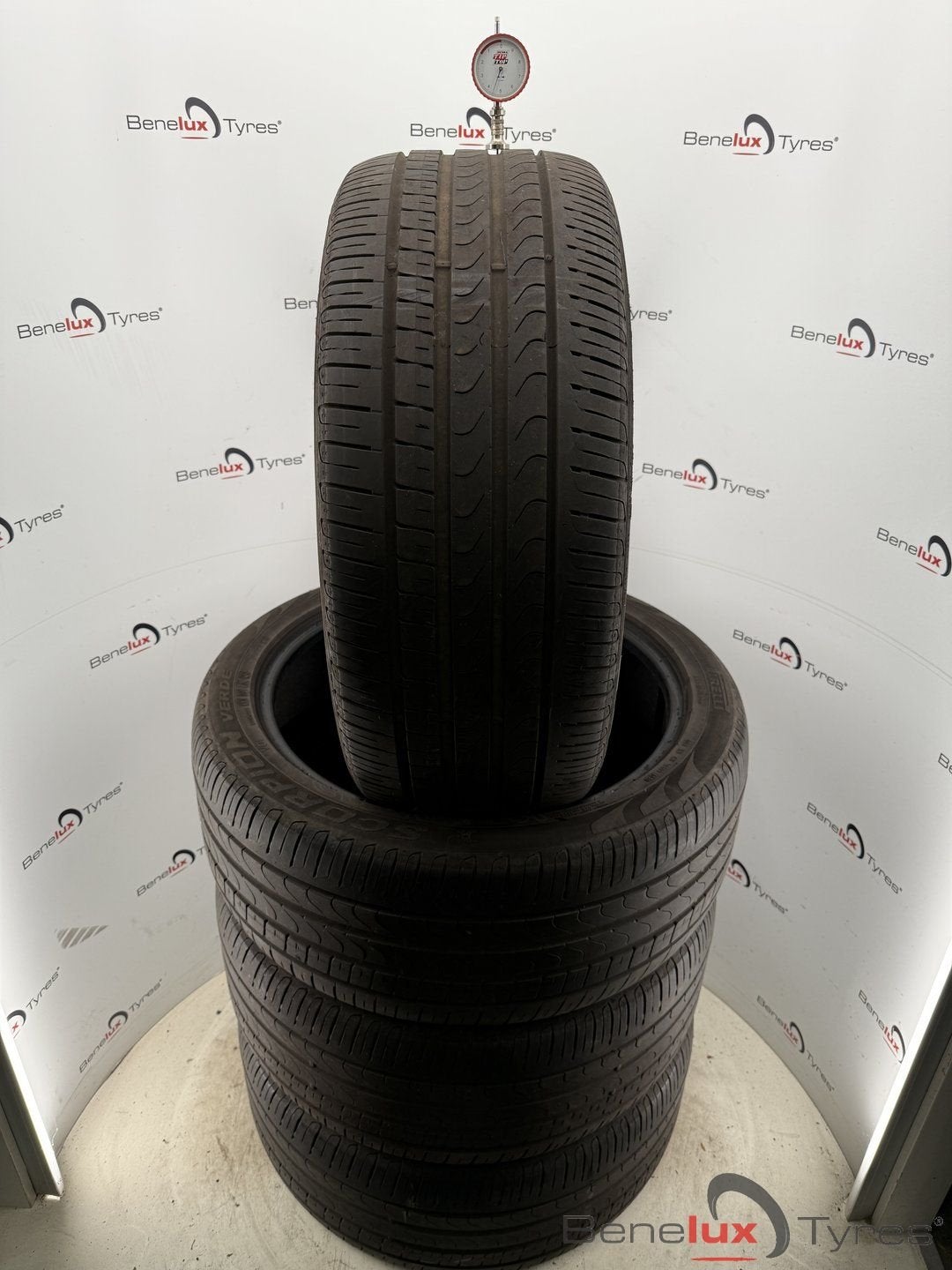 275/40ZR21 107Y 275/40R21 275/40 R21 ZR21 275/40/21 2754021, Véhicule de tourisme, -, 21 pouces, Pneu(s)