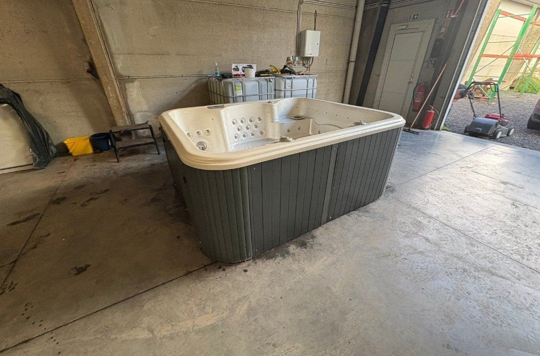 jacuzzi 4 pers livraison gratuite partout en Belgique, Tuin en Terras, Bubbelbaden en Hottubs, Ophalen