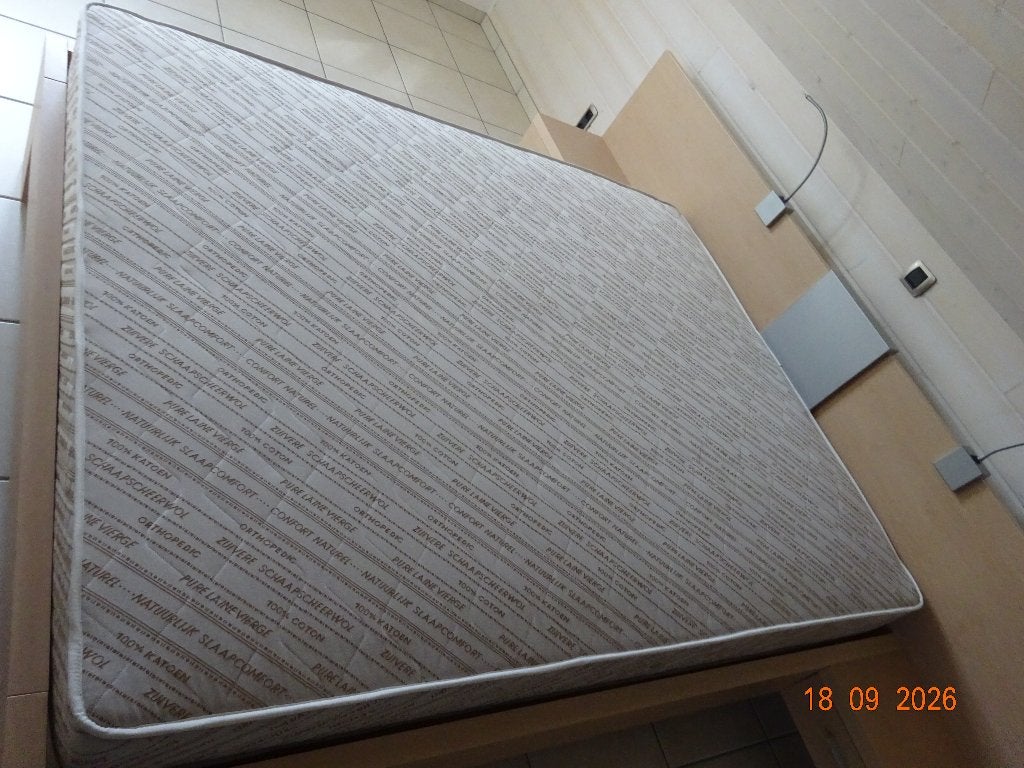 tweepersonenbed met splinternieuwe matras en 2 laden, Huis en Inrichting, Ophalen, Beige, Tweepersoons, Zo goed als nieuw