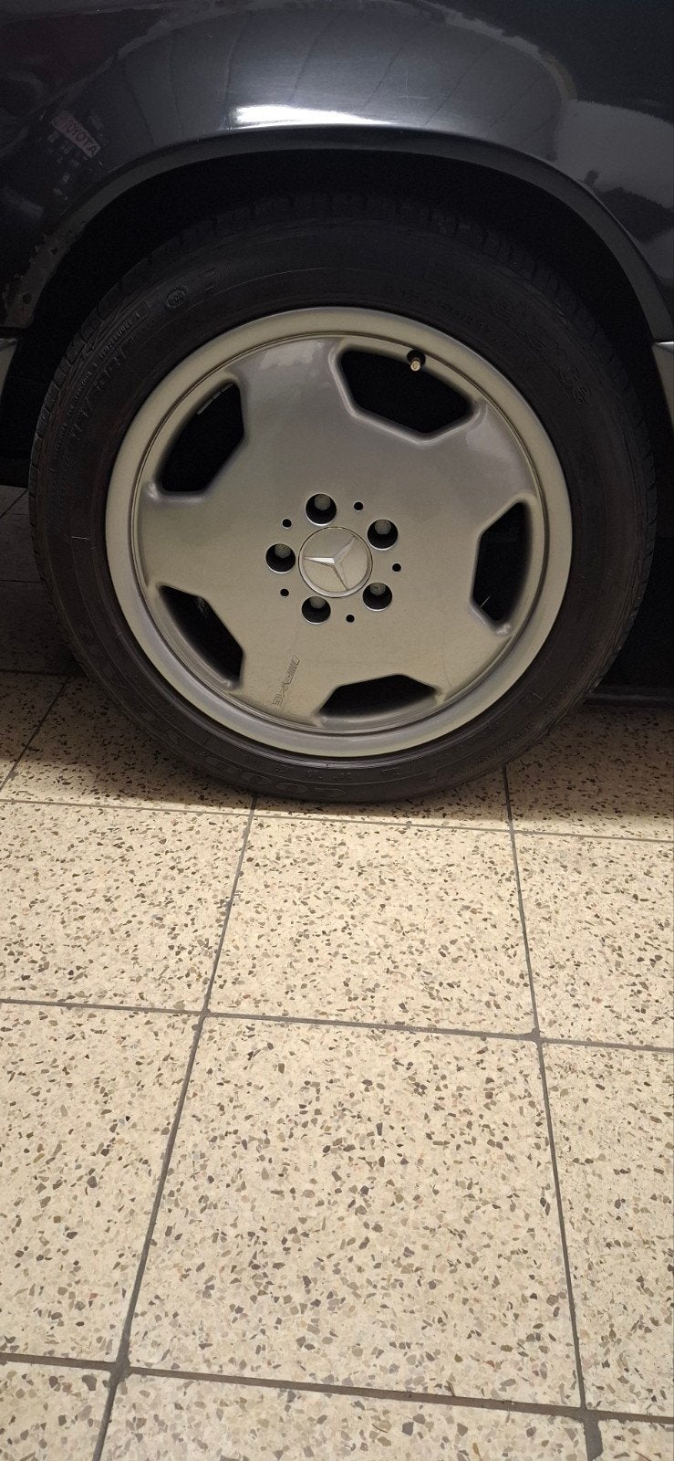 AMG velgen, Ophalen