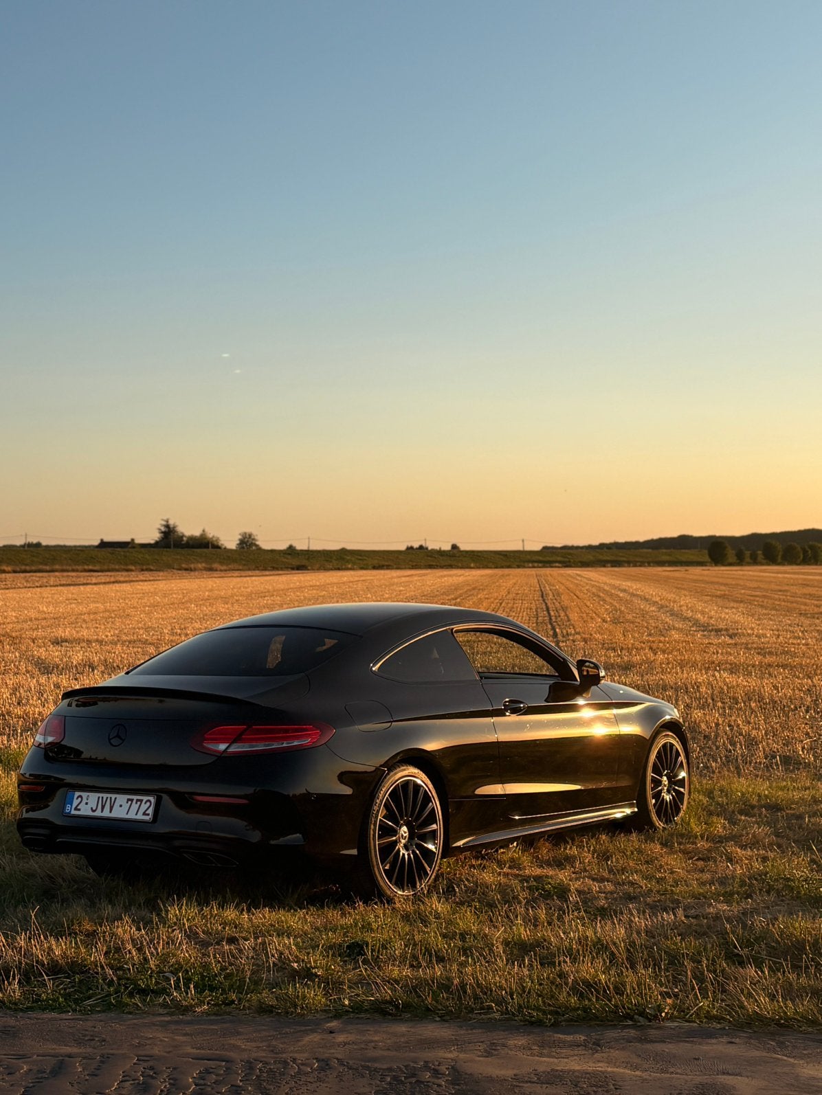 Mercedes-Benz C180 coupe, Autos, Cuir et Alcantara, Achat, Noir, Automatique
