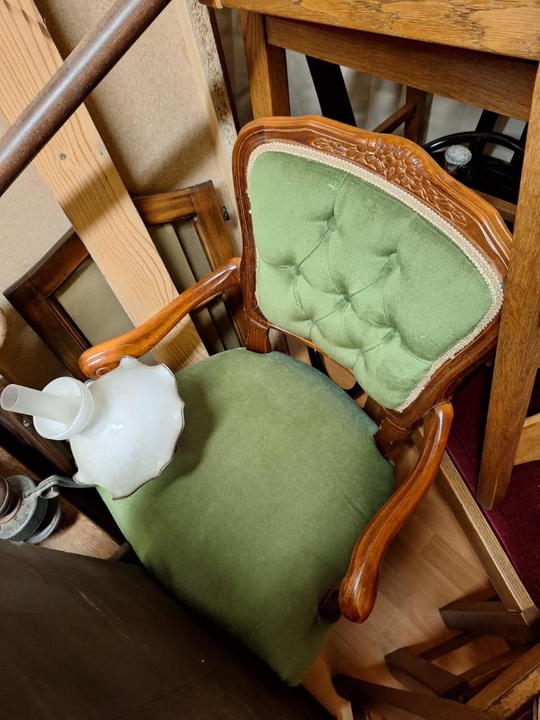 Kleine fauteuil, Ophalen, Hout