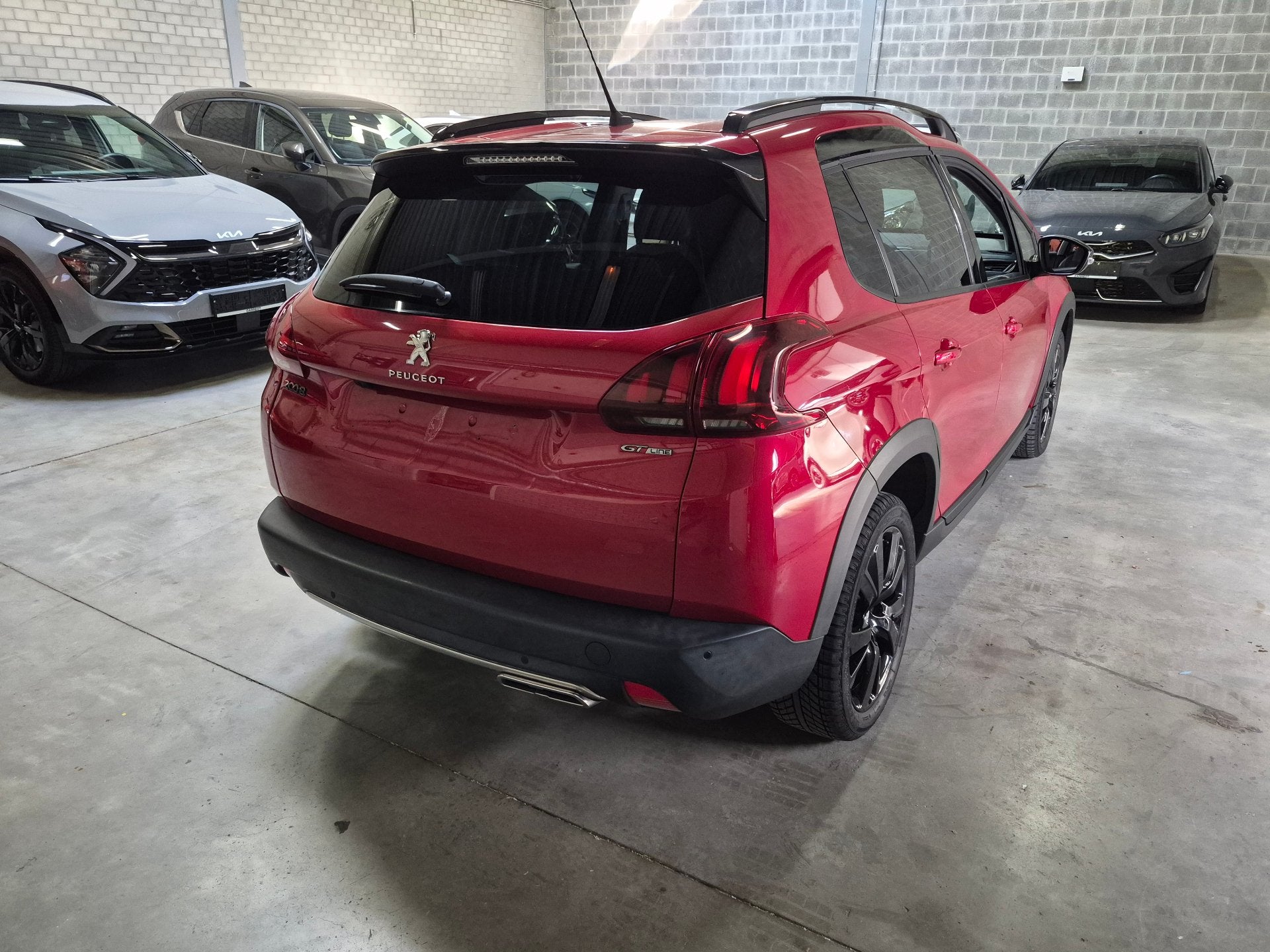 Peugeot 2008 1.2 GT Line AUTO - 12M WARRANTY - NEW CONDITION, Autos, https://public.car-pass.be/vhr/0b343fcf-cf51-46bc-b8a7-7df15aef9e6a