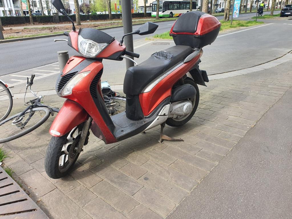 Honda SH 125cc 2012, Motoren, Motoren | Honda, Particulier, Scooter, 11 kW of minder, Occasion, Ophalen