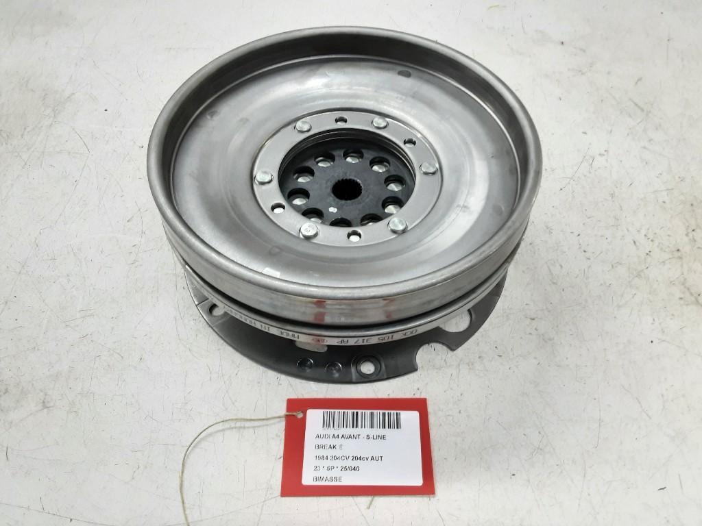 VLIEGWIEL DUBBELE MASSA Audi A4 Avant (B9) (0CK105317AP), Gebruikt, Mevr. I. Hauben, Audi, Rue de l'Espoir 34 34
4030  GRIVEGNÉE, BE