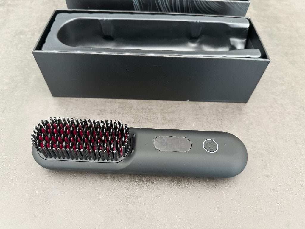 Brosse chauffante Skintone – NEUVE, jamais utilisée, Enlèvement ou Envoi, Neuf, Peigne ou Brosse