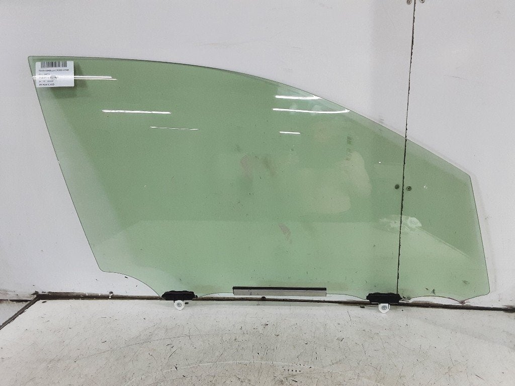PORTIERRUIT RECHTS VOOR Toyota Corolla Cross (01-2020/-), Gebruikt, Kundenbetreuung@toyota.de, Toyota, Toyota-Allee 2
50858  Köln, DE