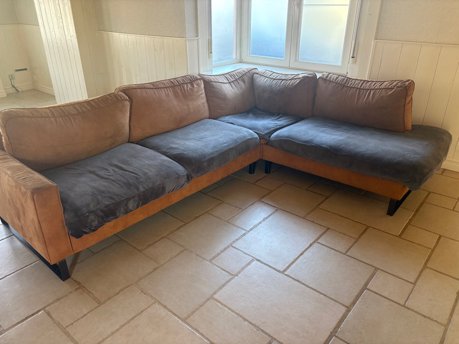 Gratis - Hoekzetel, Maison & Meubles, Enlèvement, Utilisé