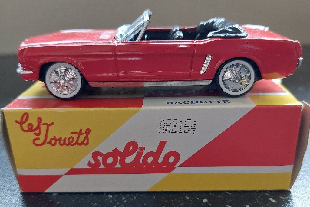Hachette Solido - Ford Mustang 1964 - 1:43, Enlèvement ou Envoi, Neuf, Solido