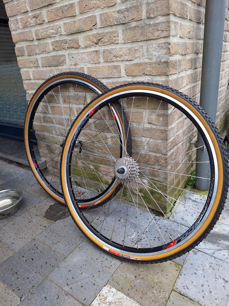 Wielset Mach 1 Roadrunner 23/15c velgrem, Fietsen en Brommers, Fietsonderdelen, Ophalen, Zo goed als nieuw, Wiel, Mach 1