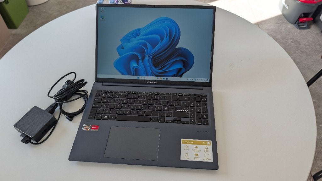 Nette moderne 16" laptop te koop, Ophalen, Gebruikt, ASUS, 512 GB