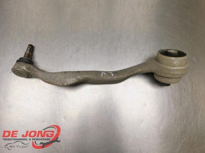 Bras de suspension bas avant gauche d'un BMW 1-Serie, -, 3 mois de garantie, Utilisé, -