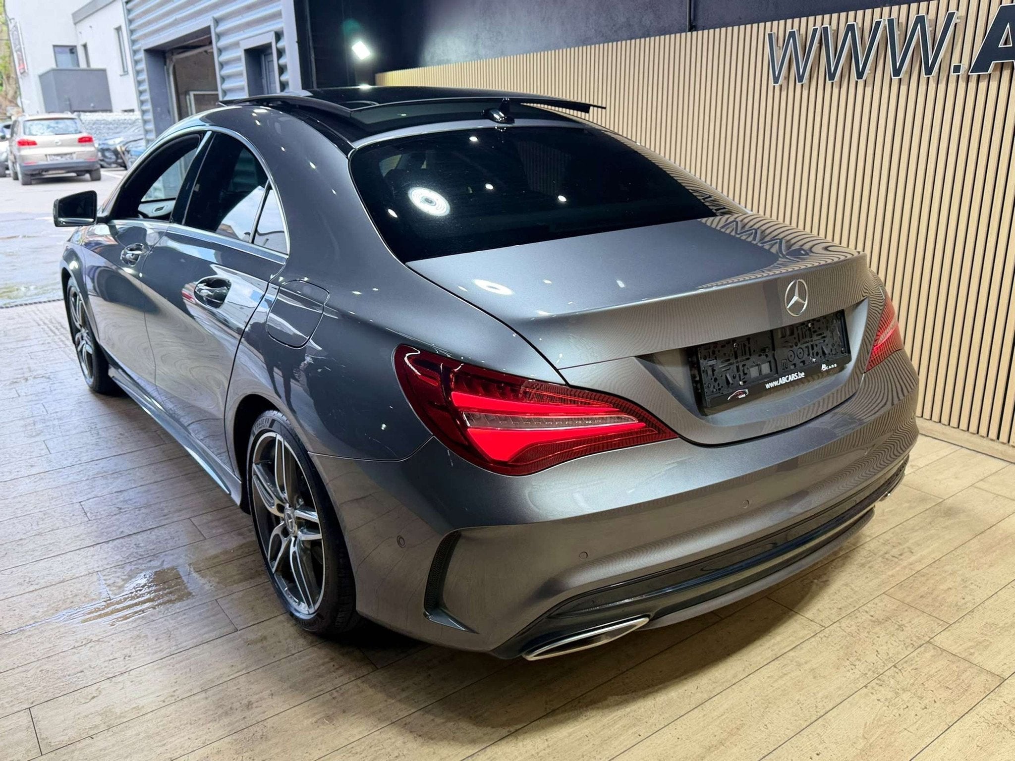 Mercedes-Benz CLA-Klasse 180 D * PACK AMG * 1ER PROPRIÉTAIR, Autos, Mercedes-Benz, Achat, Entreprise, Noir, https://public.car-pass.be/vhr/66d6b7a0-1ccf-4beb-8739-43be8f6a1b11